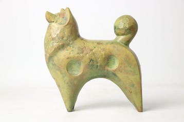Inu – Hond uit de dierenriem, gietijzeren sculptuur door, Antiek en Kunst