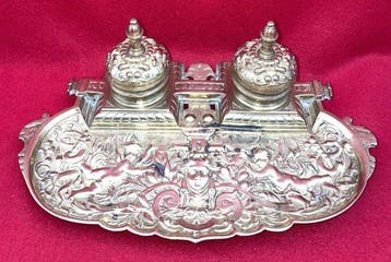 Bureau plat - Ormolu - bureau en bronze doré