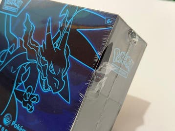Pokémon Elite trainer box - Pokémon Center Mega-Entwicklung, Hobby en Vrije tijd, Verzamelkaartspellen | Pokémon, Nieuw