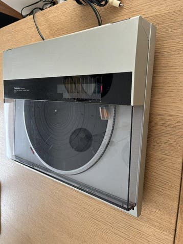 Technics - SL-QL1 Table tournante
