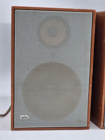 Braun - L 300/1 – luidsprekerspaar – houten behuizing met