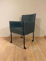 Leren eetkamerstoel More, Toledo Forrest, poten staal rond, Huis en Inrichting, Stoelen, Bohemian, Industrieel, Modern, Scandinavisch