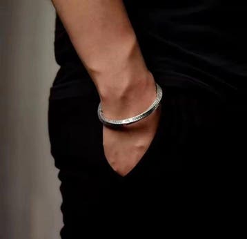 Zonder minimumprijs - Armband Zilver - Armband Vango Vango, Handtassen en Accessoires, Nieuw