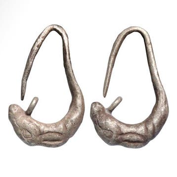 Nabije Oosten Zilver Oorbellen met hertenhoofden