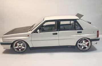 Sunstar 1:18 - Model sportwagen - Lancia Delta HF Integrale