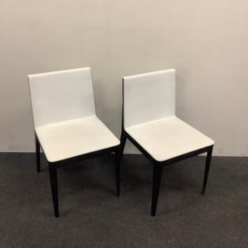 complete set 2 stuks B&B Italia EL eetkamer stoel, wit leder, Huis en Inrichting, Stoelen, Gebruikt, Zwart