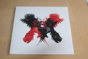 Kings of Leon, Red Hot Chili Peppers - Only By The Night 2LP