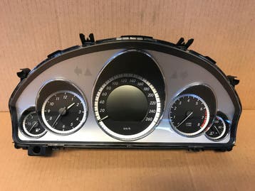 Mercedes W212 benzine teller A2129001208, Verzenden, Gebruikt
