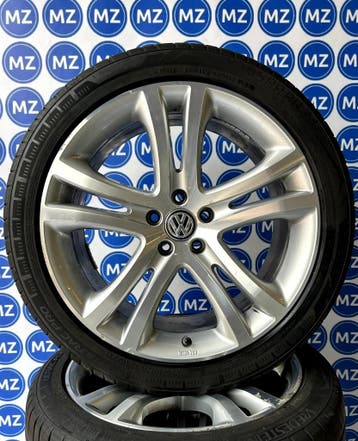 Volkswagen Tiguan 5N | 19 inch Savannah Velgen + Zomerbanden, Verzenden, Banden en Velgen