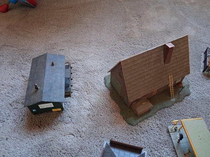 Faller H0 - Model treinbevestiging (13) - 13 Fallerhäuser, Hobby & Loisirs créatifs, Trains miniatures | HO