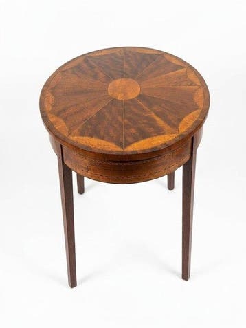 ambachtelijk gemaakt door meubelmakers - occasional table -, Antiquités & Art