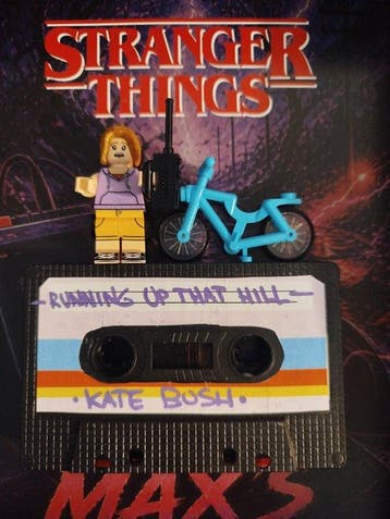 Stranger Things - Max Mayfield — Lego, vintage Tape - Runnin, Nieuw