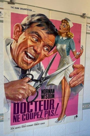 Norman Wisdom - A stitch in time (1963) - Original French, Verzamelen, Nieuw