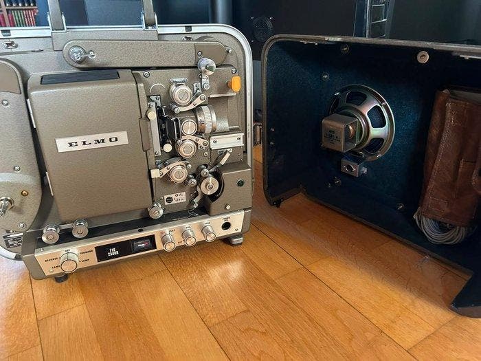Elmo F16-250HR Filmprojector, Verzamelen, Foto-apparatuur en Filmapparatuur