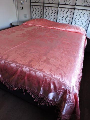 san leucio - Bedsprei - 250 cm - 220 cm - Damast bedsprei, Antiek en Kunst