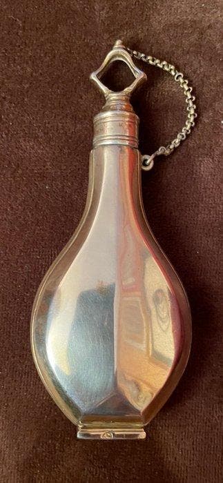 Flacon de parfum - Vermeil - Paris au milieu du XVIIIe