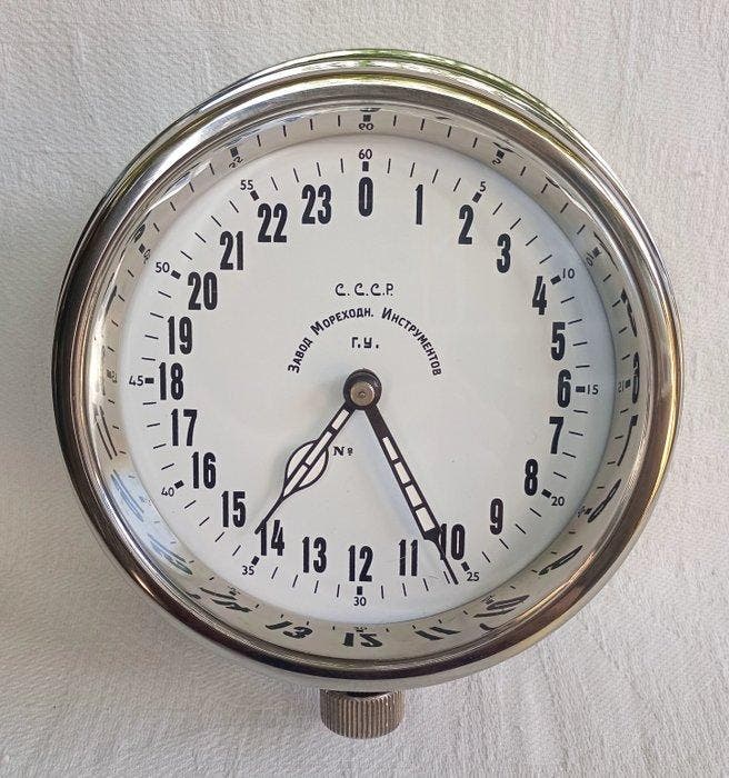Scheepsklok - USSR. Plant of Nautical Instruments - -, Antiek en Kunst, Antiek | Wandborden en Tegels