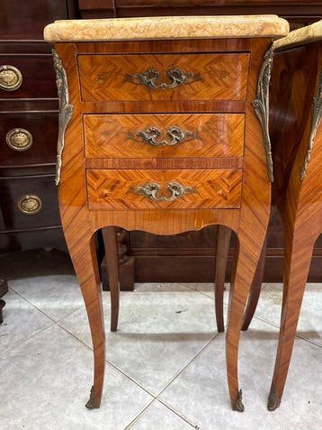 Table de chevet (2) - Palissandre, Marbre, Bois de rose -