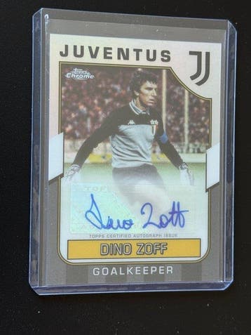 2022/23 Topps Chrome Juventus Dino Zoff Gesigneerde kaart,, Nieuw