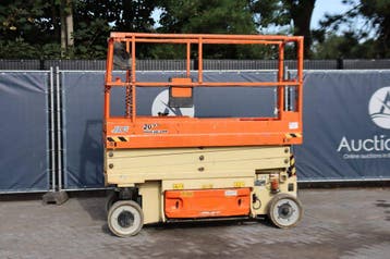 Veiling: Schaarlift JLG 2032ES Elektrisch 8.1m 2015, Ophalen