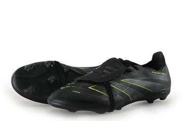 Adidas Voetbalschoenen in maat 47 Zwart, Vêtements | Hommes, Chaussures, Verzenden