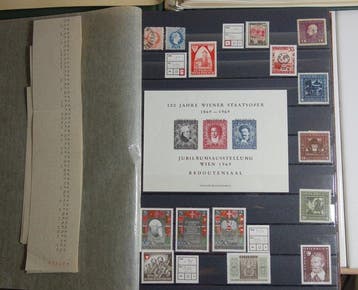 Autriche 1860/1950 - Album 2 × Autriche – Timbres complets –, Timbres & Monnaies