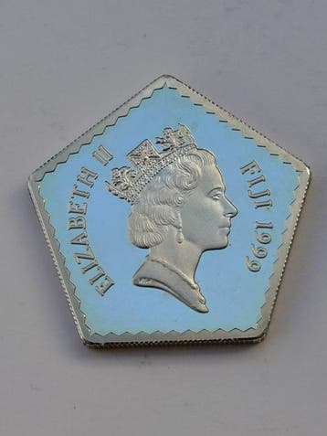 Fidji. Elizabeth II. 5 Dollars 1999 (Sans prix de réserve)