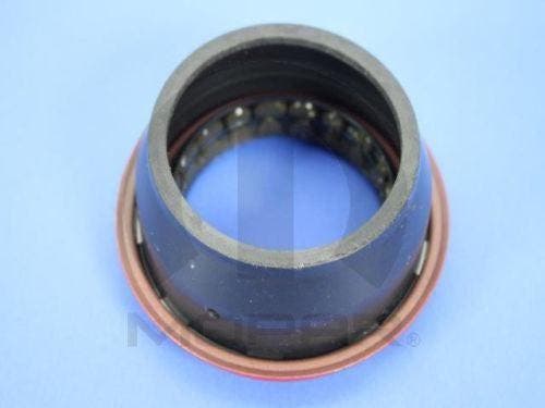 Oil seal tailpiece 48RE SRT-10 04/06 2WD, Autos : Pièces & Accessoires, Transmission & Accessoires, Enlèvement ou Envoi