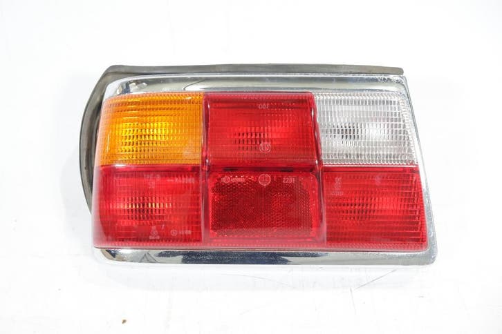 BMW E12 5 Serie OEM Achterlicht links NIEUW! 63211354415, Autos : Pièces & Accessoires, Éclairage, Enlèvement ou Envoi