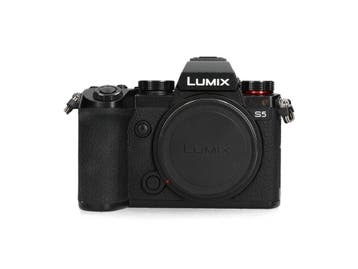 Panasonic Lumix DC-S5 - <1.000 kliks - 1 jaar garantie, Ophalen of Verzenden, Zo goed als nieuw, Panasonic