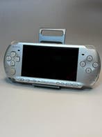 Sony - Playstation Portable (PSP) - Sony PSP-1000 Silver, Consoles de jeu & Jeux vidéo