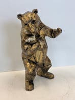 Rob VanMore - VANMORE Armoured Bear