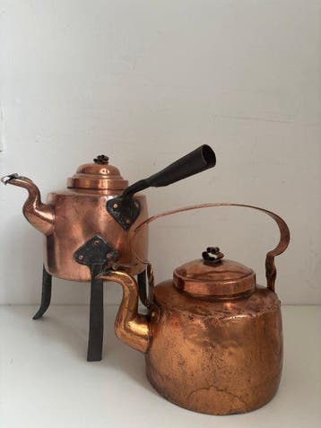 Theepot (2) - Koper - Een paar oude waterkokers., Antiek en Kunst