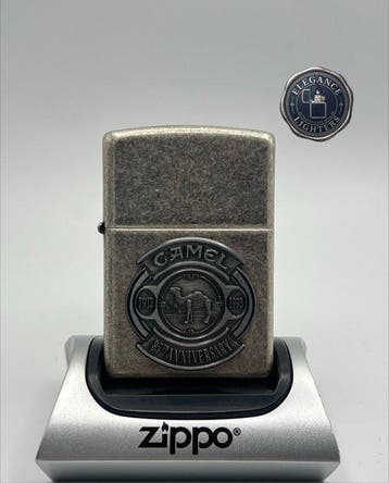 Zippo - Exclusive Vintage Camel 85th Anniversary Emblem, Verzamelen, Nieuw