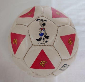 McDonald’s Wereldbeker USA ’94 Herdenkingsvoetbalbal —