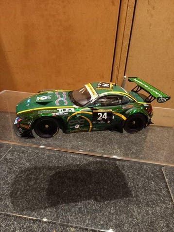 Minichamps 1:18 - Voiture miniature - Bmw z4 gt3