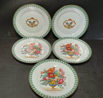Porcelaine de Paris - Service de table (30) - Porcelaine
