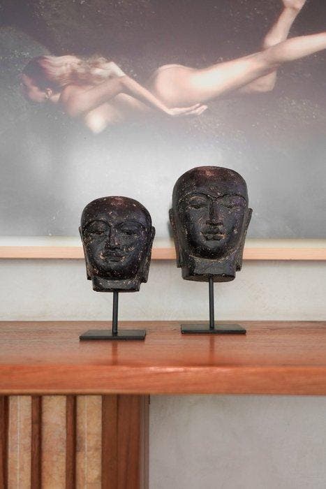 Beeld, NO RESERVE PRICE - Stunning Lava Stone Buddha Head on, Antiquités & Art, Art | Objets design