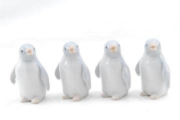 KATO KOGEI - Beeldje - Sea Fellow Penguins 12set - Porselein
