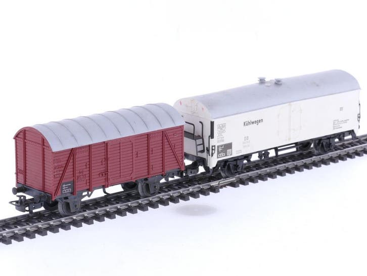 Schaal H0 Märklin 4505 & 4620 gesloten goederenwagens van.., Hobby & Loisirs créatifs, Trains miniatures | HO, Enlèvement ou Envoi
