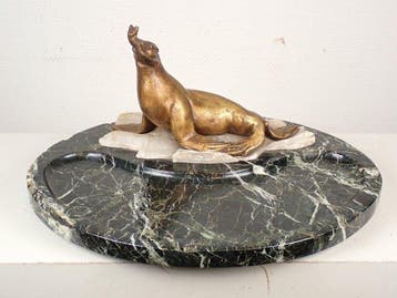 Vide-poche - Zeer grote sculpturale sleutelschale met, Antiek en Kunst