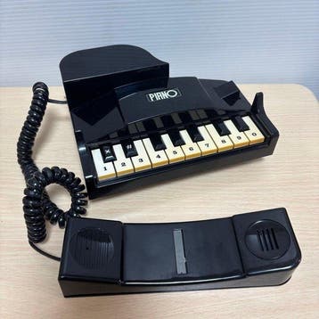Téléphone analogique - Plastique - Téléphone piano fantaisie