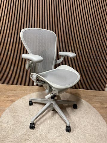 Herman Miller Aeron Remastered Mineral - Witte Bureaustoel!, Verzenden, Bureaustoel