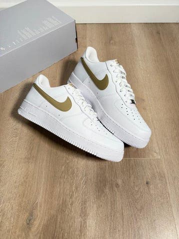 Nike - Sneakers - Maat: EU 42 - Nieuw met tags, Kleding | Heren, Schoenen, Nieuw