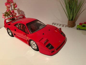 Pocher 1:8 - Voiture miniature - Ferrari F40, Nieuw