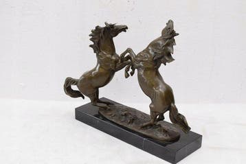 Milo (1910-1978) - after - Sculpture, Steigerende paarden -