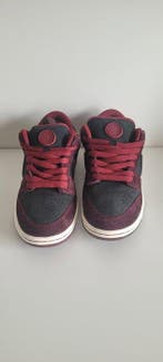 Nike SB - Dunk sb x riot skateshop - Sneakers - Maat: EU, Nieuw