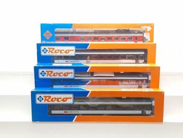 Roco H0 - 44228A/44336/44472 - Wagon de passagers pour, Nieuw