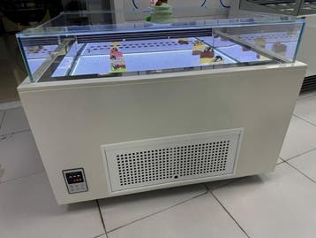 Gebaksvitrine / Chocoladevitrine / Bonbonvitrine – ADM 120x1, Ophalen