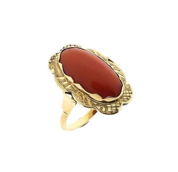 Gouden ring met bloedkoraal, Handtassen en Accessoires, Ringen, Gebruikt, Ophalen of Verzenden, 17 tot 18, Met edelsteen